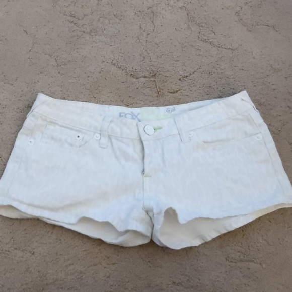 Fox Pants - Shorts Fox Pants - Shorts